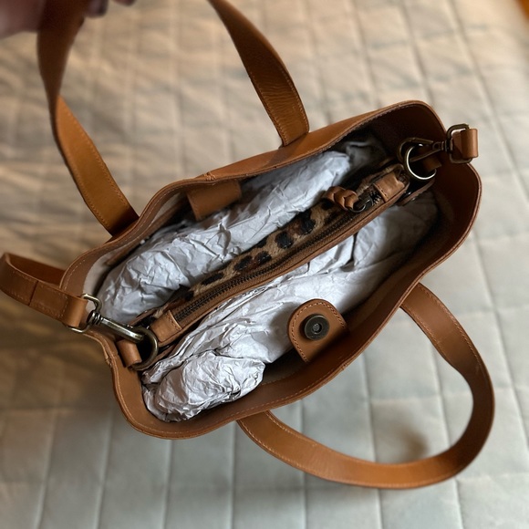 ABLE Annie Bag - Picture 3 of 6